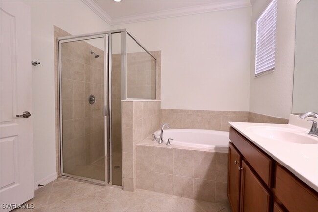 Building Photo - 2338 Heydon Cir E