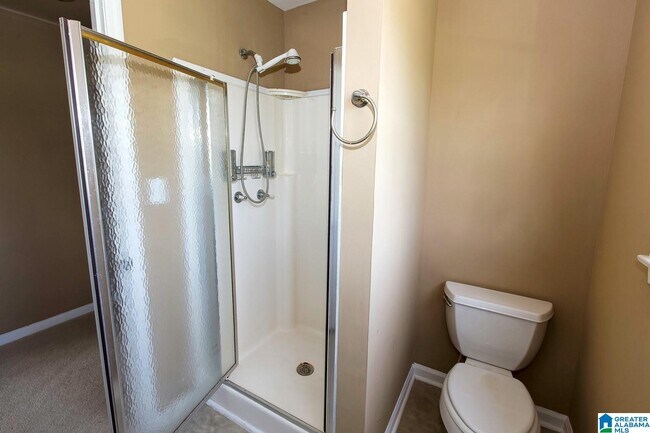 Building Photo - 901 28th Ave NE