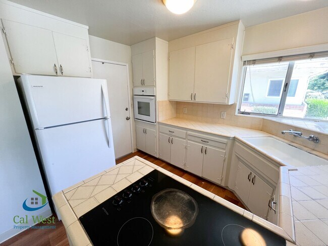 Building Photo - $2495 - 2bd/1ba in the heart of Campbell