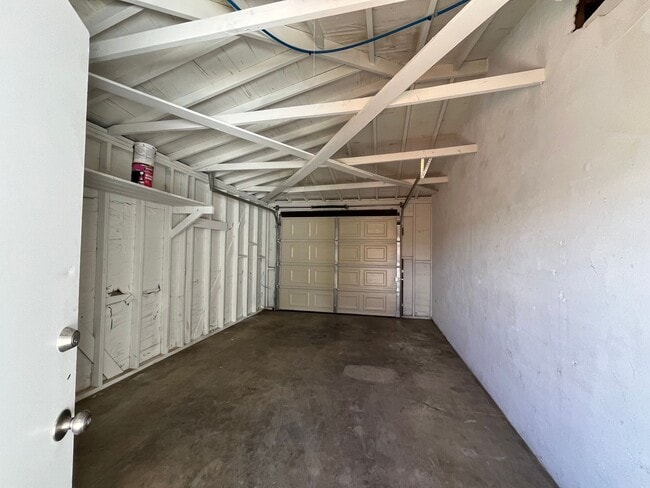Building Photo - Move in Special !!!!   Cozy 2 bedrooms Hou...