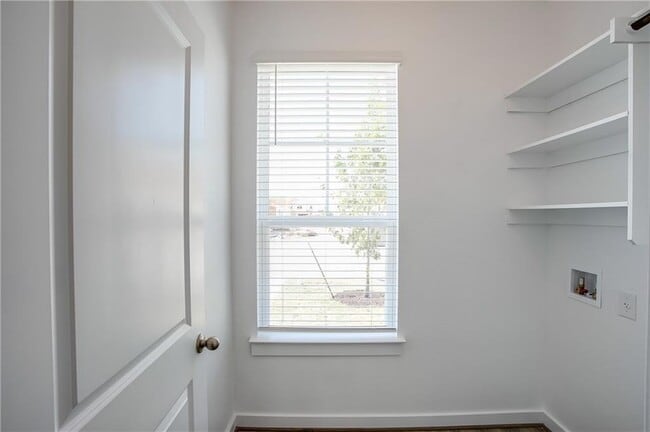 Building Photo - 502 Fiery Skipper Dr