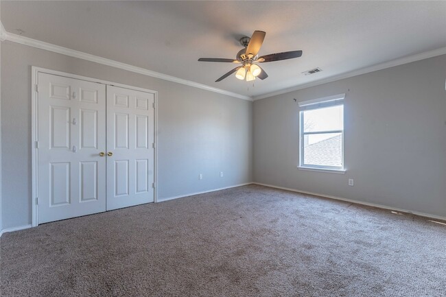 Building Photo - 5028 Senator Dr