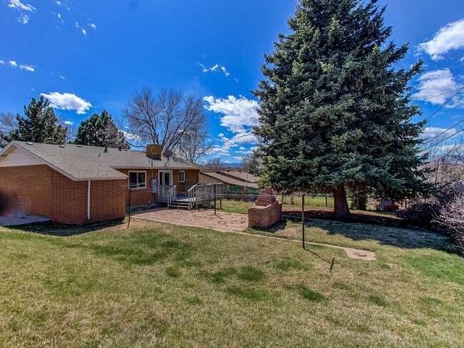 Building Photo - SW Denver single family home available in Harvey Park South.