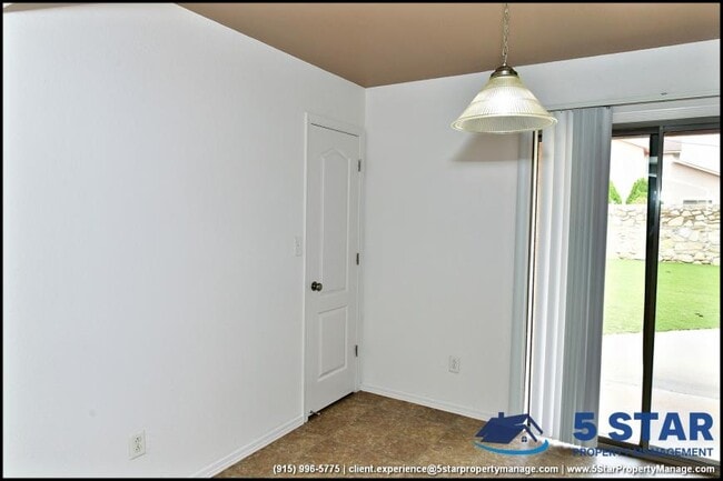 Building Photo - 3 bedroom in El Paso TX 79934