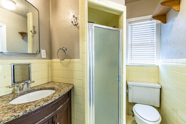 Building Photo - 3708 27th St