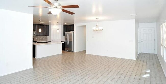 Building Photo - Beautiful Vail Area Home