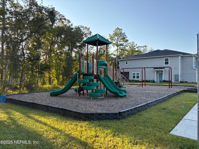 Building Photo - 2137 Windward Cay Ln
