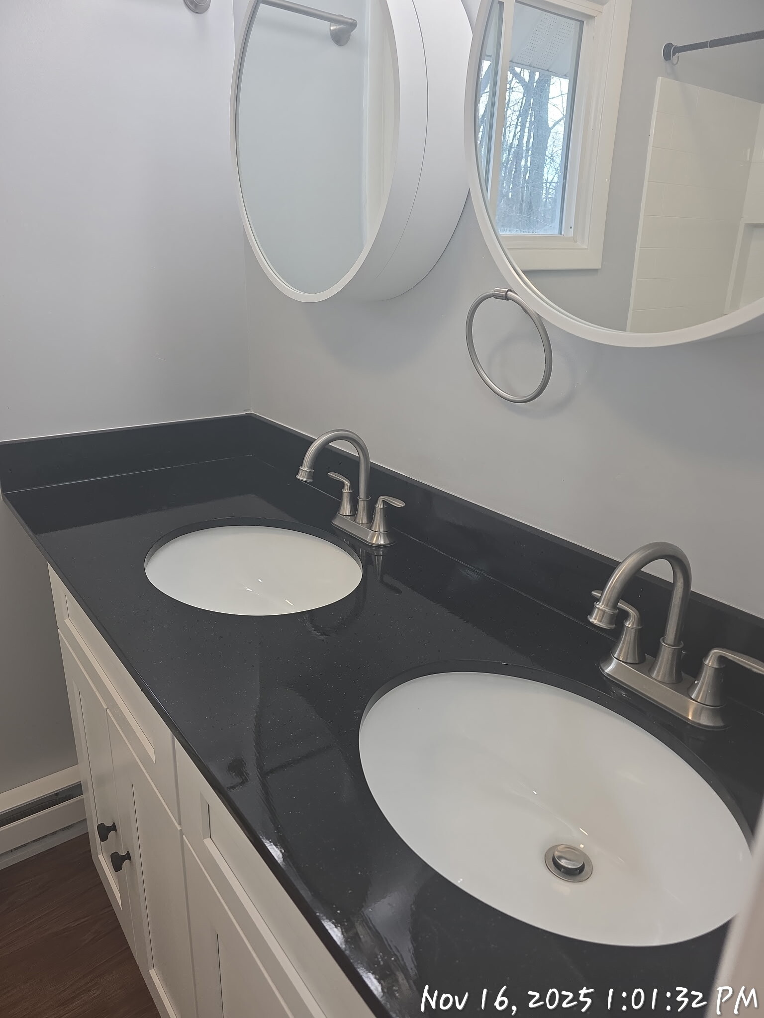 Building Photo - 1010 Eisenhower Way