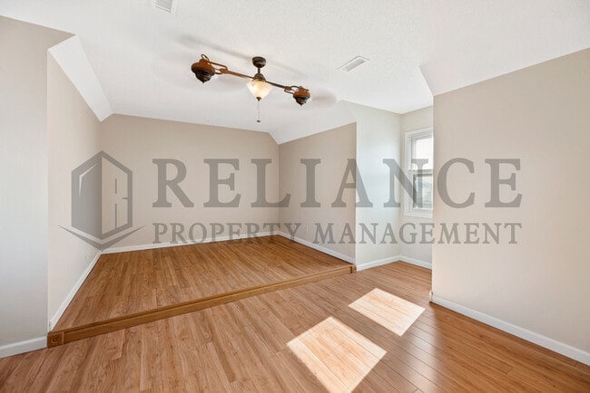 Building Photo - 1417 S Goebel Cir