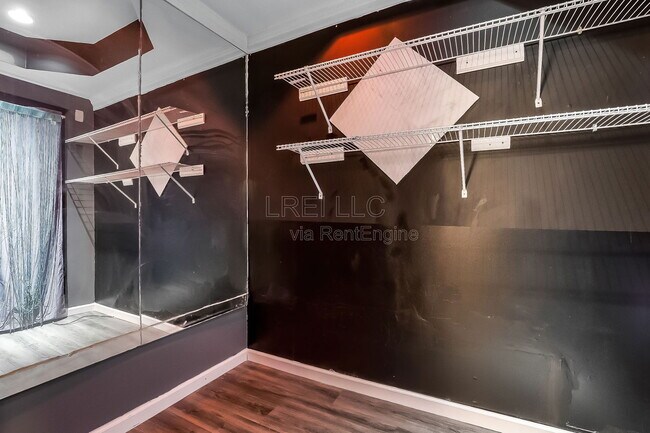 Building Photo - 1774 Bolling Ave