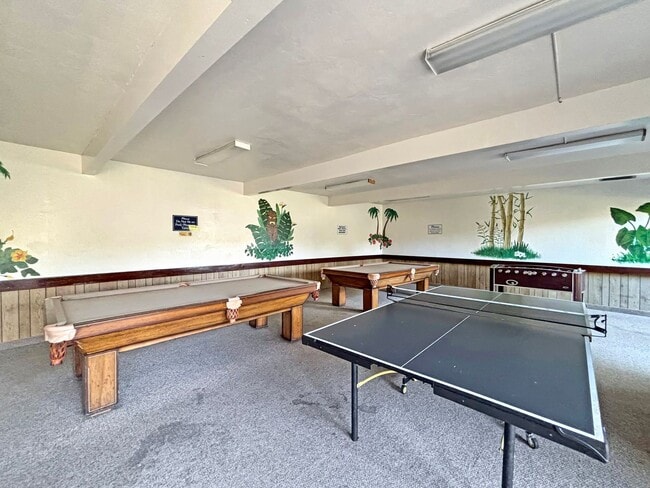 Building Photo - 1BD/1BA Condo in Point Loma Heights w/ Res...
