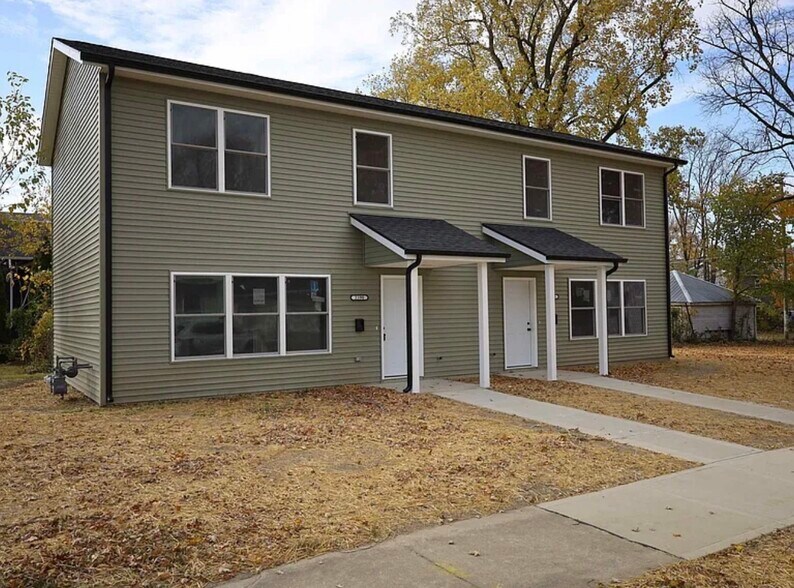 Building Photo - 2190 Barr St