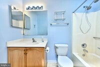 Building Photo - 523 Blacksburg Terrace NE