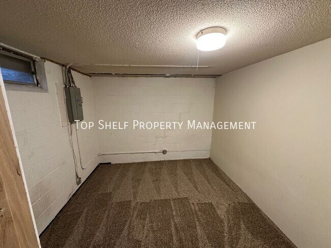 Building Photo - 6401 Lincoln Ave