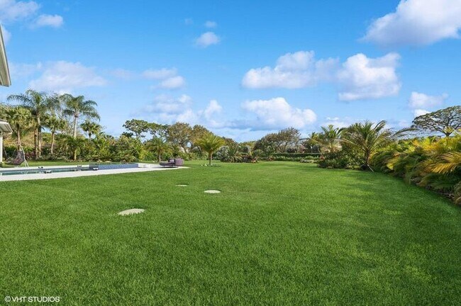 Building Photo - 8533 N Native Dancer Rd