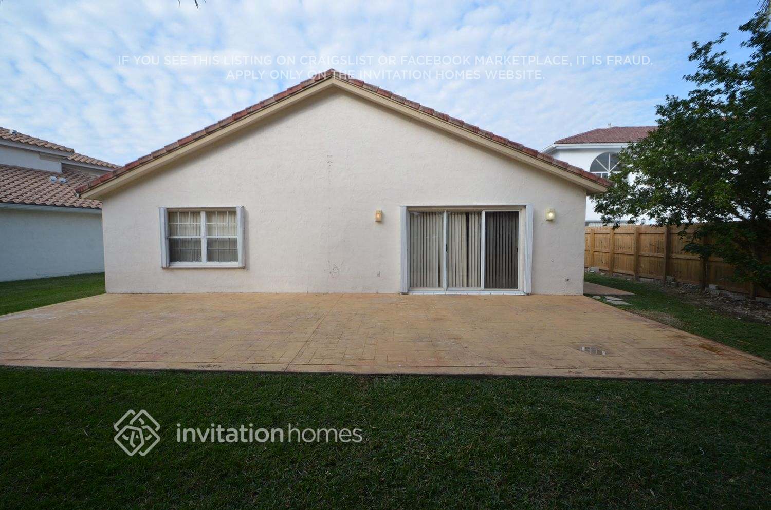 Building Photo - 128 Gables Blvd