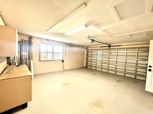 Building Photo - 4388 13th Way NE