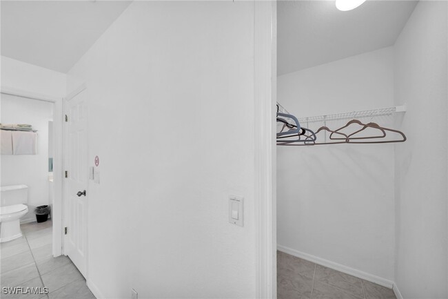 Building Photo - 2861 SW 23rd Pl