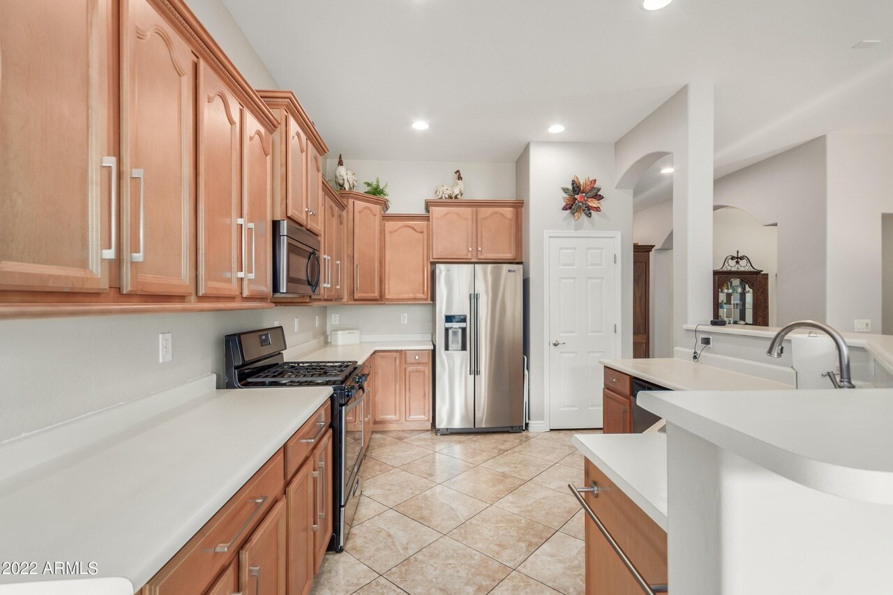 Kitchen - 10433 W Carlota Ln