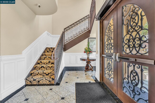 Building Photo - 1212 Sonata Dr