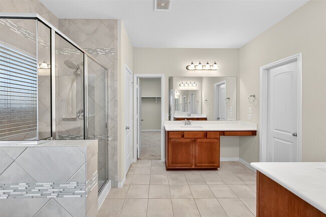 Building Photo - 9215 Union Meadow Ln