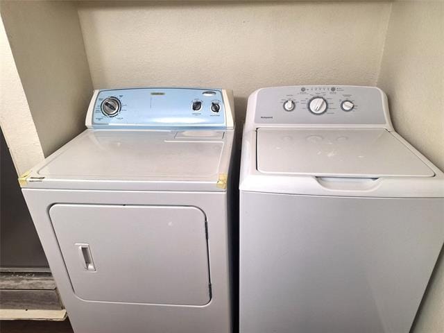 Building Photo - 7045 Crosstimbers Ln