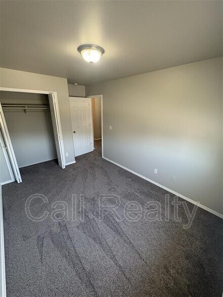 Building Photo - 1814 N Arc St