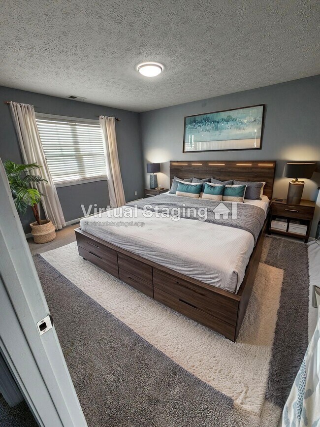 Building Photo - 8213 Briarhill Lane