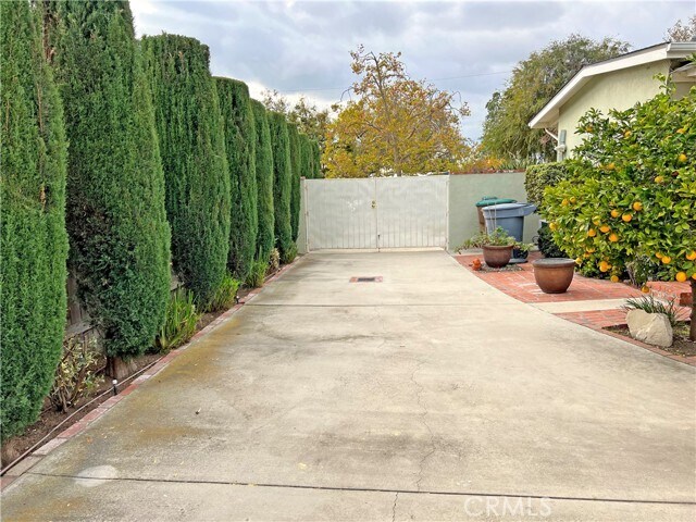 Building Photo - 3320 Campus Ave