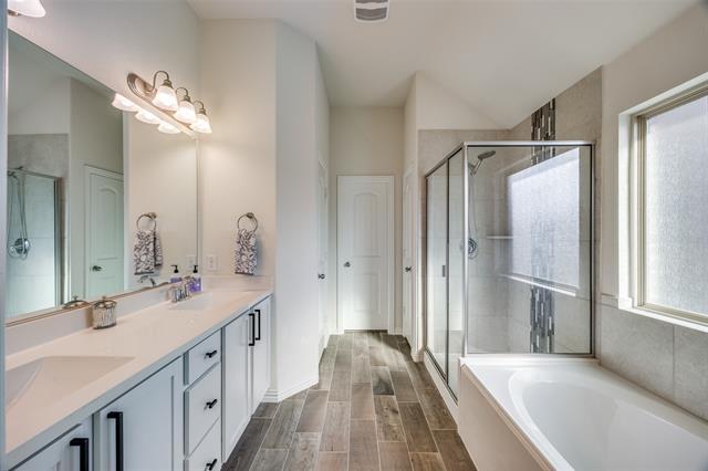 Building Photo - 4533 Hemingway Ave