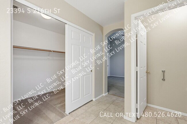 Building Photo - 23394 S 216th St