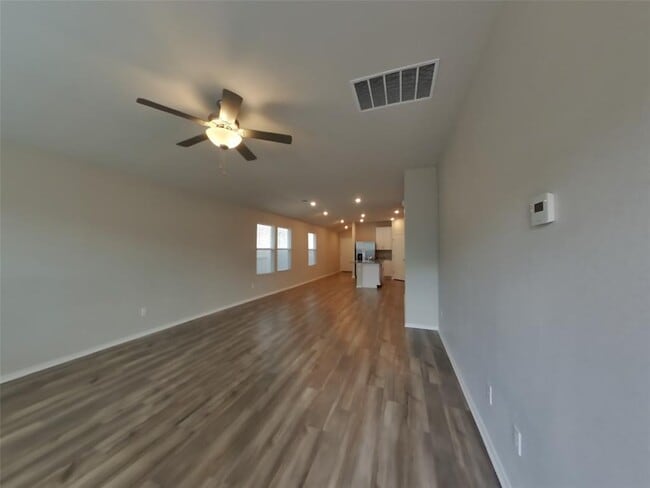 Building Photo - 3528 Stride Ln