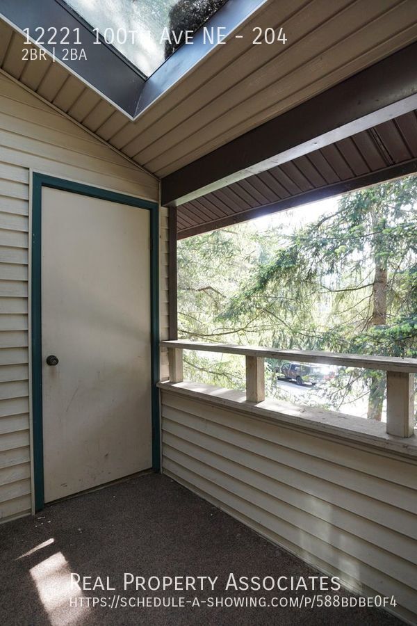 Building Photo - 12221 100th Ave NE