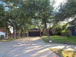 Building Photo - 1406 Bullhill Cove