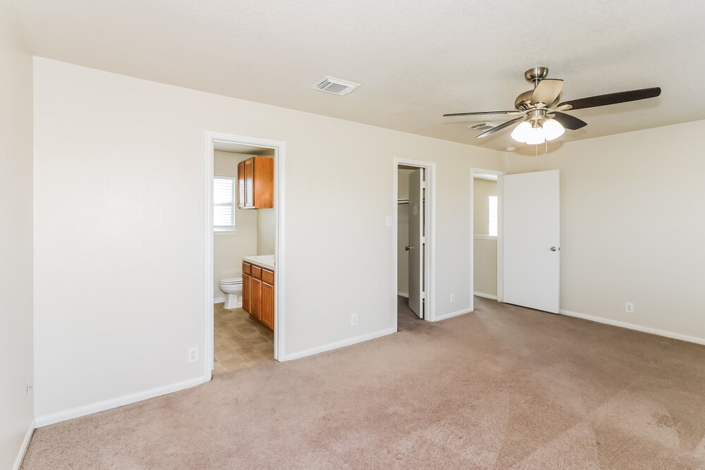 Building Photo - 7931 Brook Trail Cir