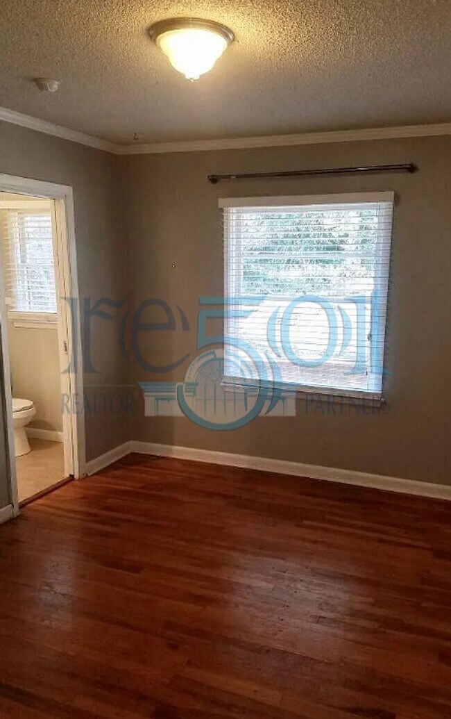 Building Photo - **Stunning New Rental Opportunity in Park Hill!**