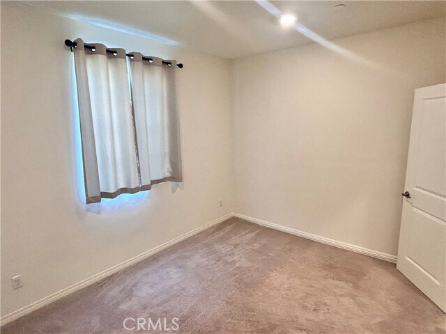 Building Photo - 28822 Horsetail Cir