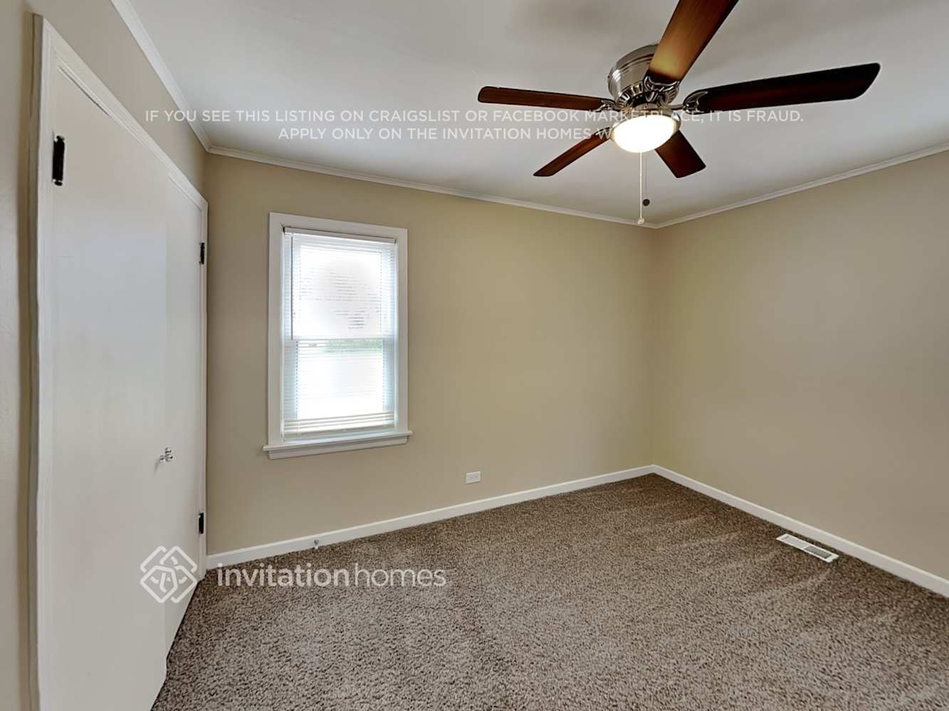 Building Photo - 9243 S 49th Ct