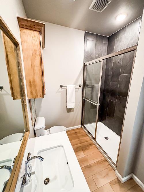 Building Photo - 222 McCullough St