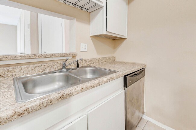 Building Photo - 12527 Ashford Meadow Dr