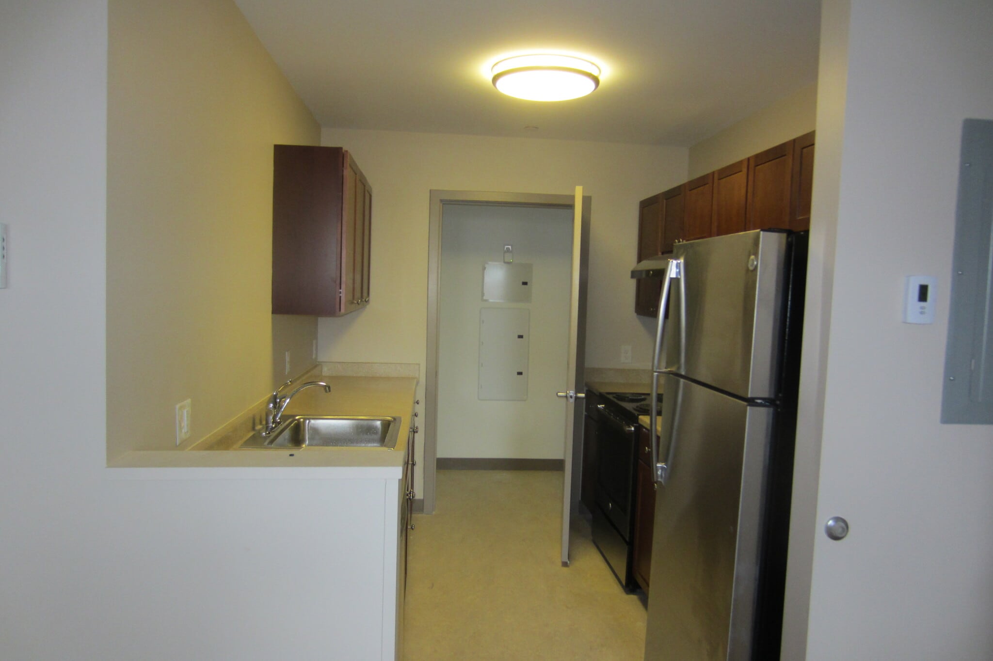 Kitchen - 275 W Main St
