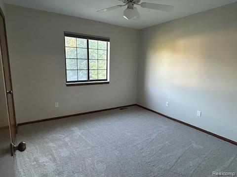 Building Photo - 221 Torrent Ct
