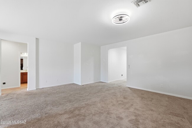 Building Photo - 6737 S Cut Bow Dr