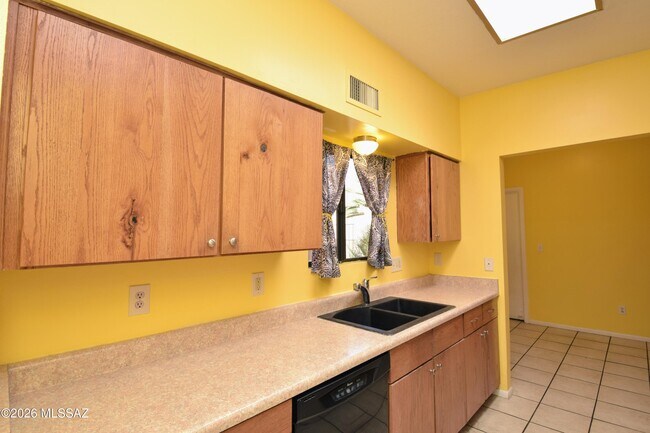 Building Photo - 3352 E Popinac Loop