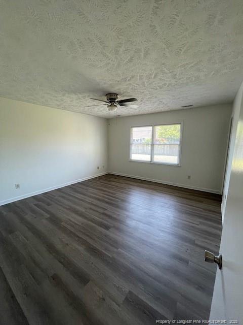 Building Photo - 7437 Avila Dr