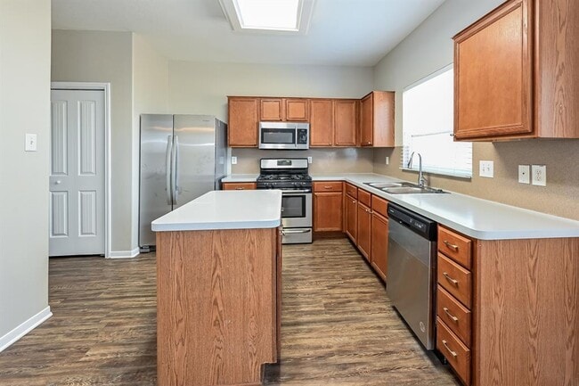 Building Photo - 17907 June Forest Dr