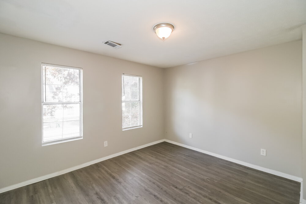 Building Photo - 427 Prince of Wales