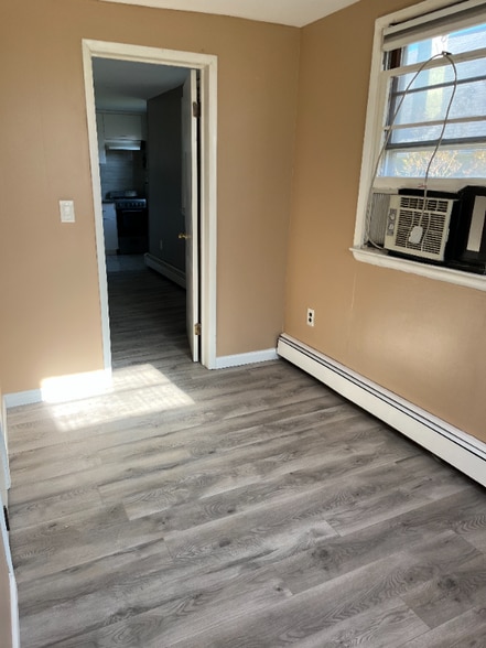 Building Photo - 38 Pitman Ave