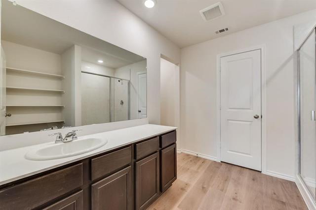 Building Photo - 2905 Jasmine Dr