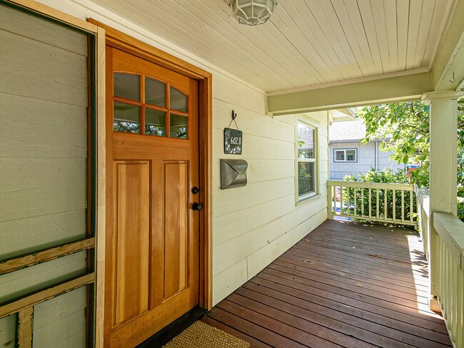 Building Photo - Adorable, vintage 1924 2-bdrm/1-bath w/ fenced yard, raised beds, & chicken house—Great location ...